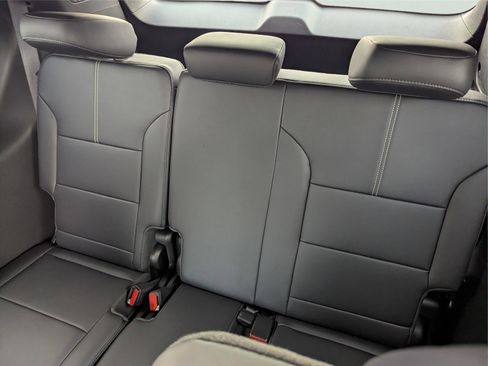 New 2026 GMC Acadia Elevation w/ Elevation Premium Package FWD image 26