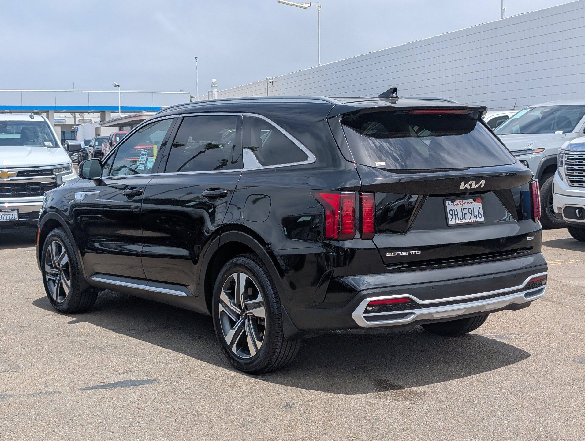Used 2023 Kia Sorento EX AWD/4WD image 10
