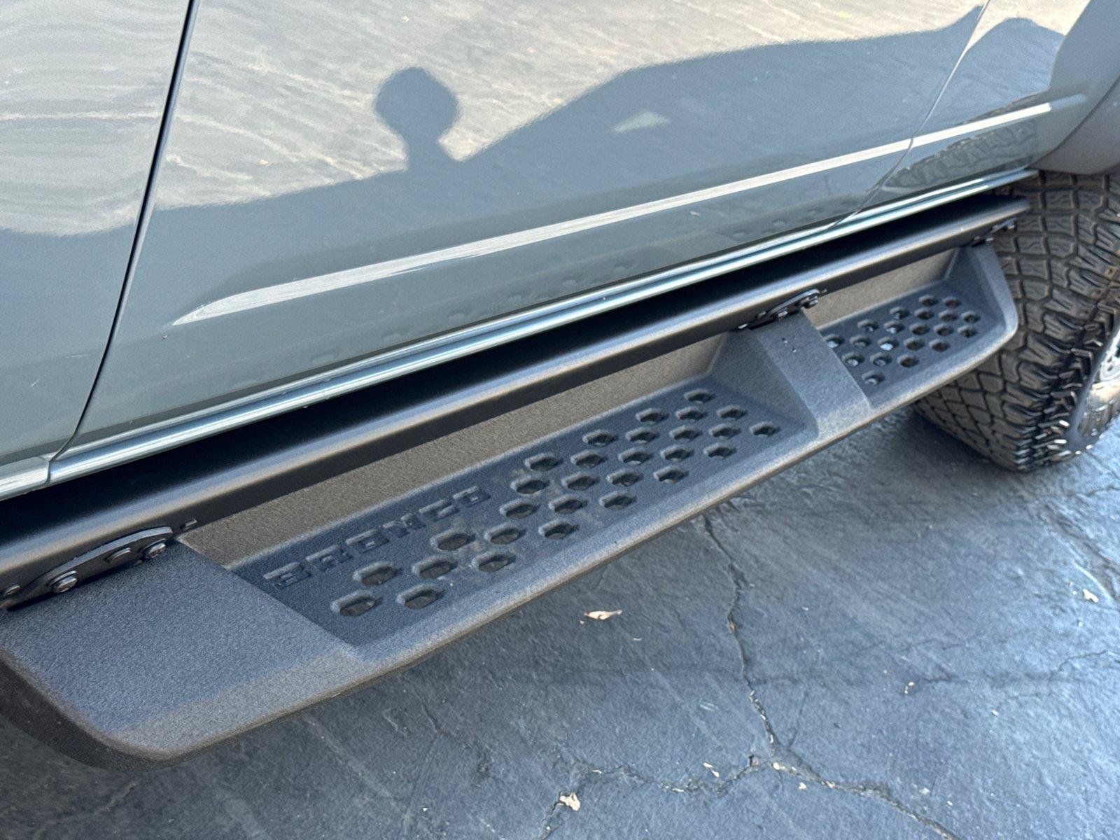 Used 2024 Ford Bronco Badlands AWD/4WD image 9