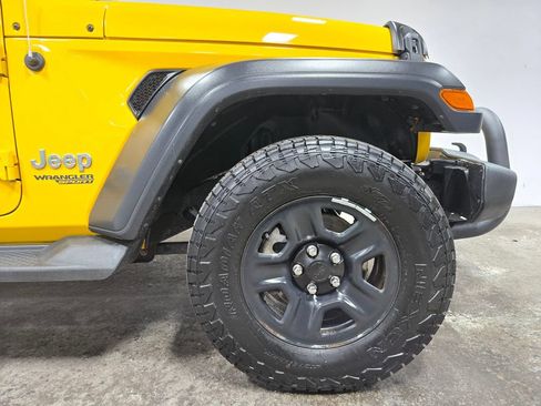 Used 2019 Jeep Wrangler Sport AWD/4WD image 53