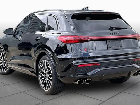 Used 2025 Audi SQ5 Premium Plus AWD/4WD image 11