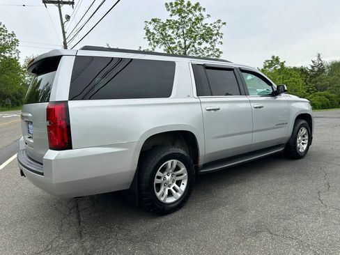 Used 2016 Chevrolet Suburban LT AWD/4WD image 6
