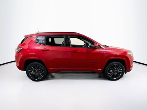 Used 2022 Jeep Compass Limited w/ (RED) Package AWD/4WD image 4