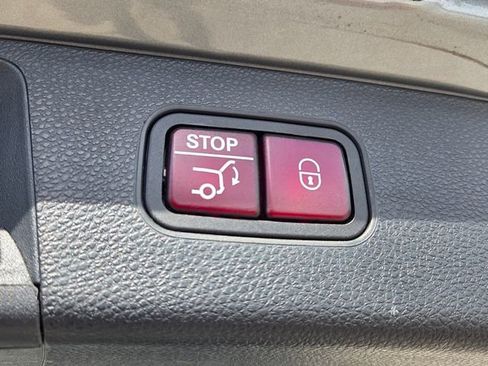 Used 2015 Mercedes-Benz GLK 350 4MATIC image 14