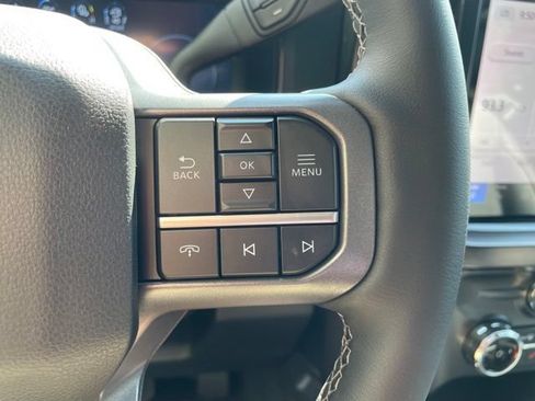 New 2026 Ford F250 Lariat w/ Black Appearance Package AWD/4WD image 19