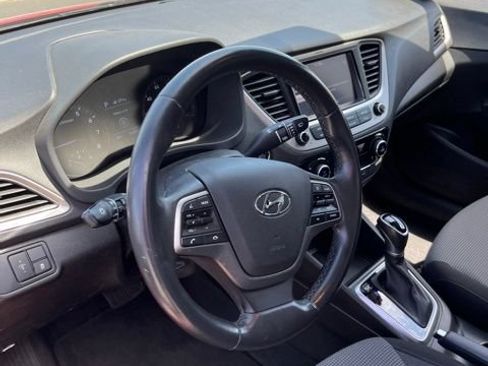 Used 2019 Hyundai Accent Limited w/ Cargo Package FWD image 6