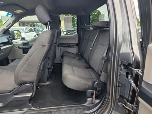 Used 2019 Ford F150 XL w/ Equipment Group 101A Mid AWD/4WD image 11