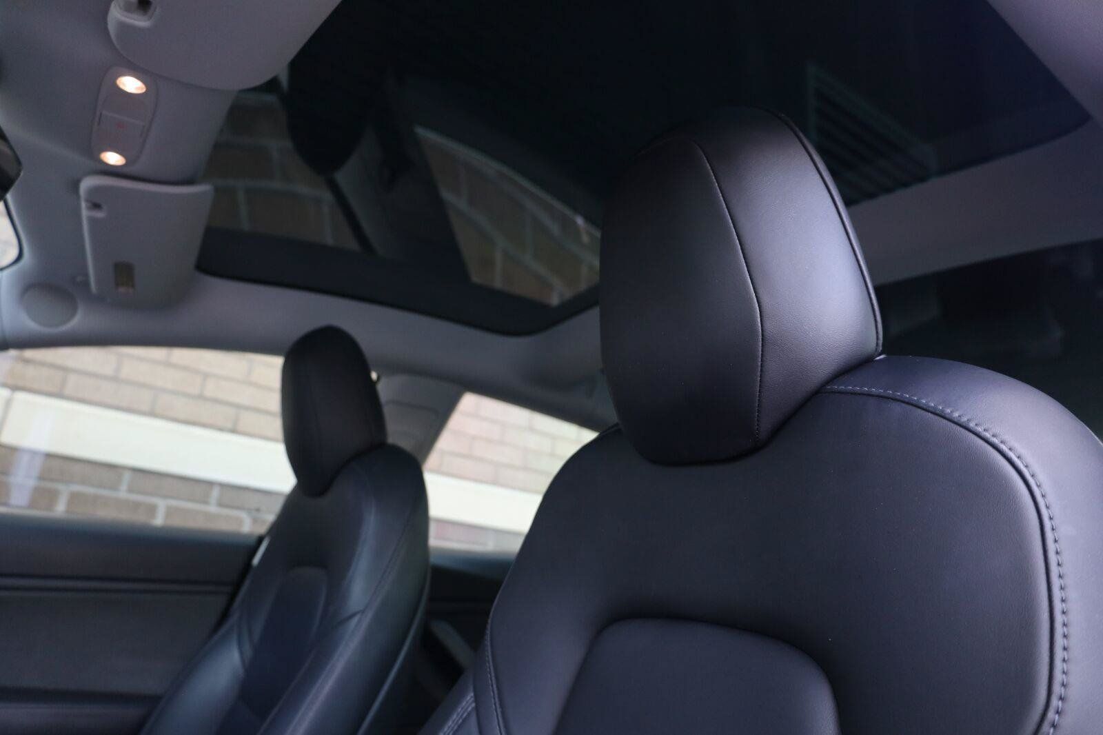Used 2018 Tesla Model 3 Mid Range RWD image 19