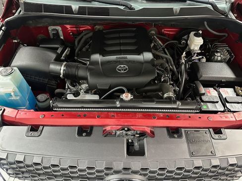 Used 2019 Toyota Tundra SR5 w/ TRD Off Road Package AWD/4WD image 32
