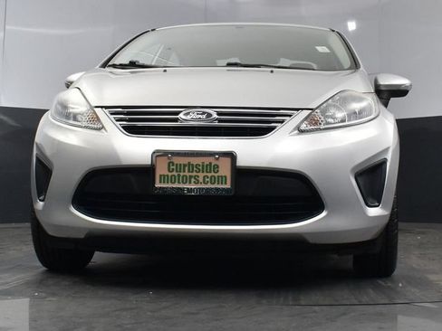 Used 2013 Ford Fiesta SE FWD image 19