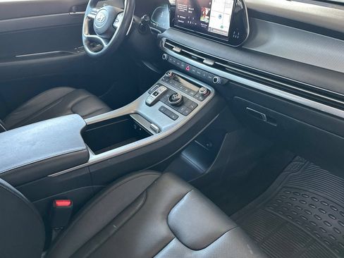 Used 2024 Hyundai Palisade SEL FWD image 14