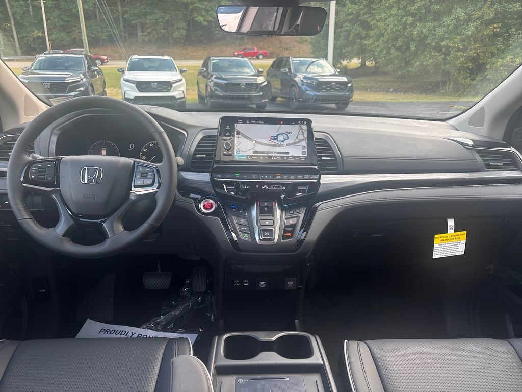 New 2026 Honda Odyssey Elite image 17