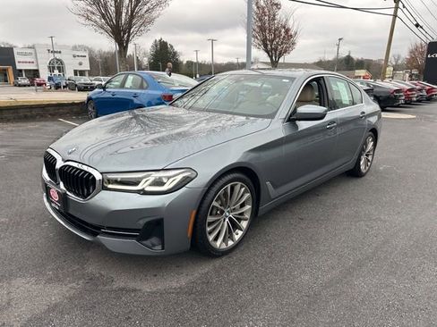 Used 2022 BMW 530i xDrive w/ Convenience Package image 4