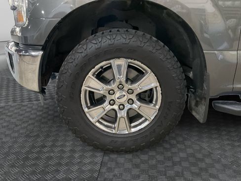 Used 2015 Ford F150 XLT w/ Equipment Group 302A Luxury AWD/4WD image 14