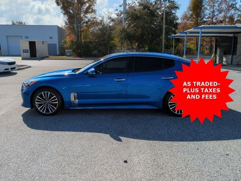 Used 2019 Kia Stinger Premium image 8