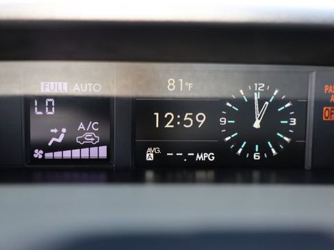 Used 2018 Subaru Forester 2.5i Touring w/ Popular Package #2 AWD/4WD image 26