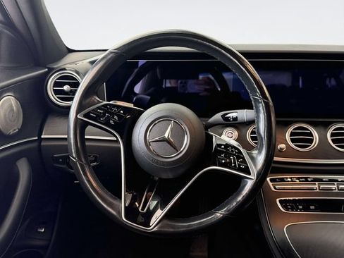 Used 2023 Mercedes-Benz E 350 4MATIC Sedan image 14