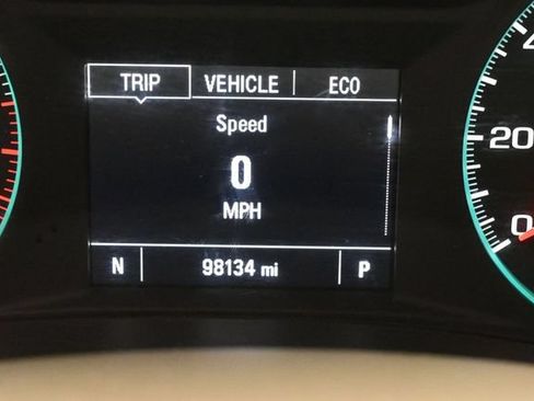 Used 2022 Chevrolet Malibu LT FWD image 37