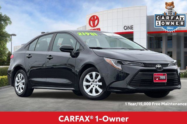 Certified 2024 Toyota Corolla LE FWD image 2