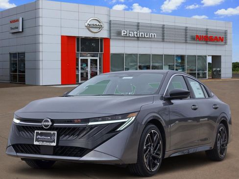 New 2026 Nissan Sentra SR image 2