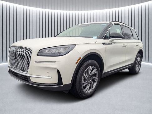 New 2026 Lincoln Corsair Premiere image 6