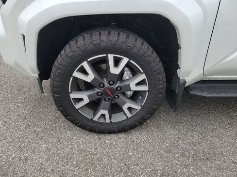 Used 2025 Toyota 4Runner TRD Sport Premium RWD image 30