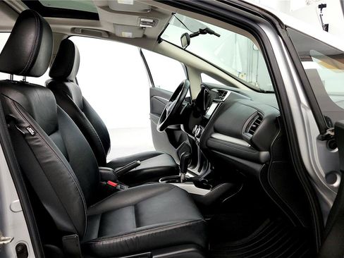 Used 2017 Honda Fit EX-L image 16