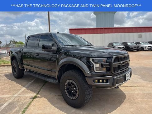 Used 2018 Ford F150 Raptor w/ Equipment Group 802A Luxury AWD/4WD image 3