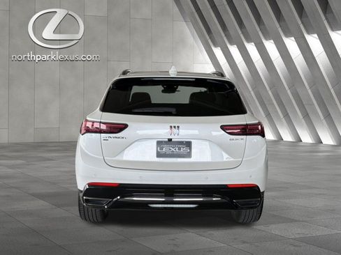 Used 2025 Buick Envision Sport Touring AWD/4WD image 28