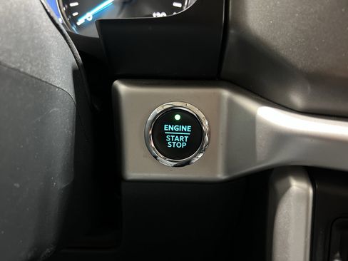 Used 2022 Ford Expedition XLT image 15