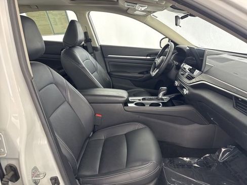 Used 2023 Nissan Altima 2.5 SL image 23