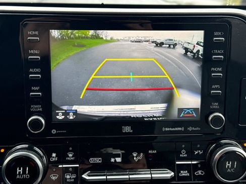 Used 2020 Toyota Highlander Limited AWD/4WD image 30