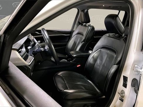 Used 2021 Jeep Grand Cherokee L Limited image 13