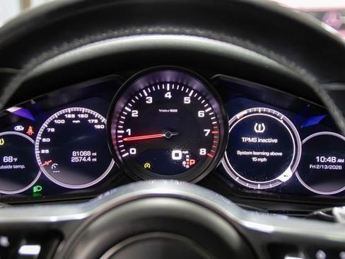 Used 2020 Porsche Panamera 4 image 11