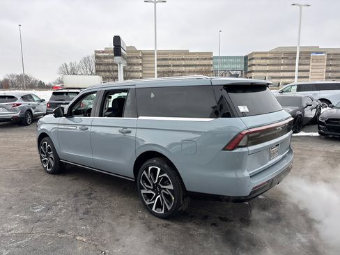 New 2026 Lincoln Navigator L Reserve image 5