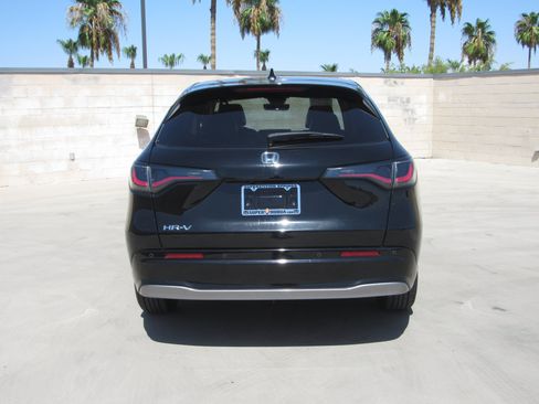 Certified 2024 Honda HR-V EX-L image 7