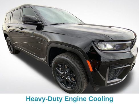 New 2026 Jeep Grand Cherokee L 4WD image 8