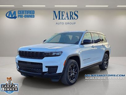 Used 2024 Jeep Grand Cherokee L Laredo
