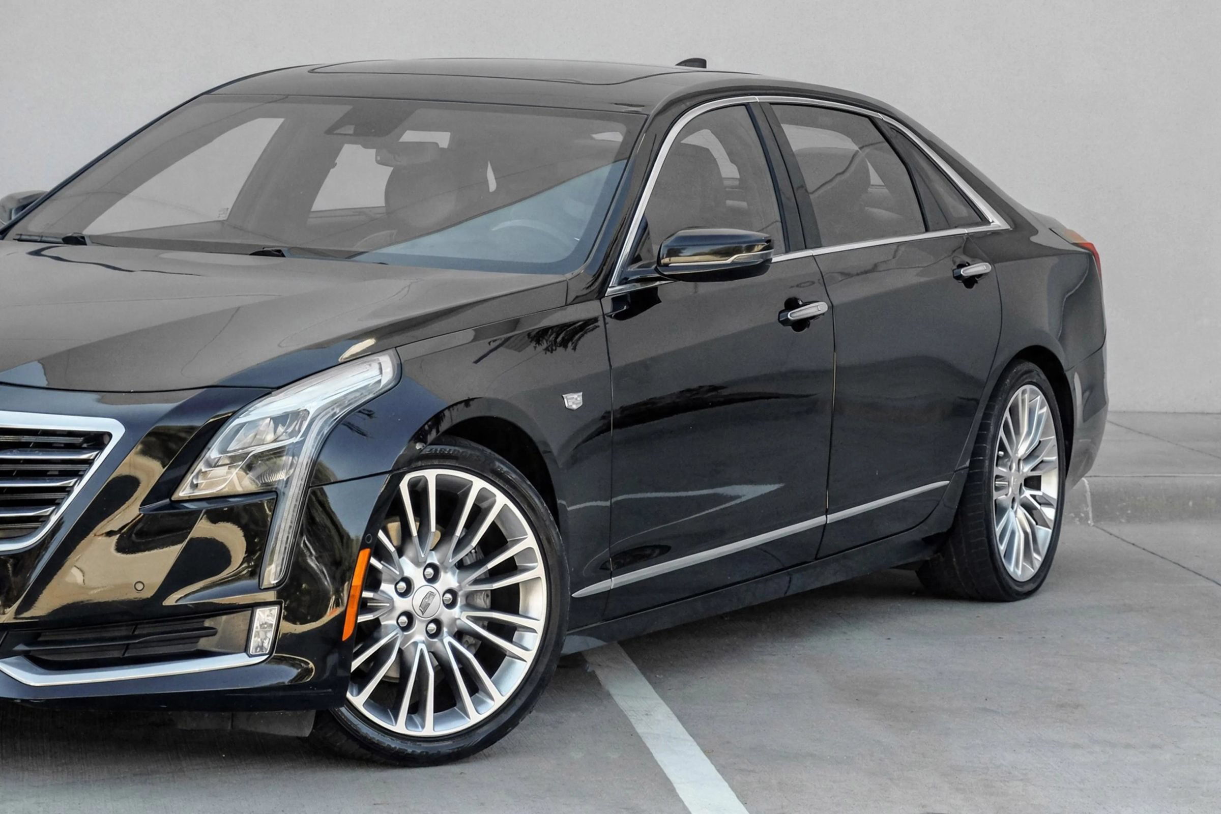 Used 2018 Cadillac CT6 Premium Luxury w/ Super Cruise Package AWD/4WD image 9
