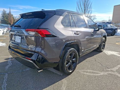 Used 2020 Toyota RAV4 XSE image 6