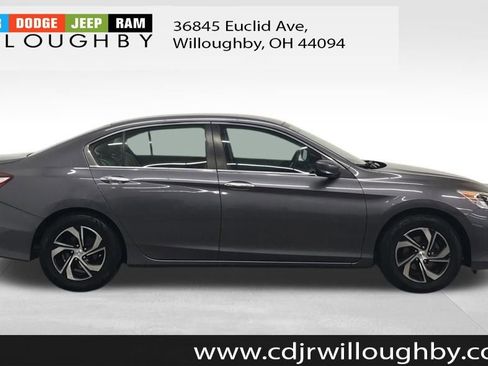 Used 2016 Honda Accord LX image 4