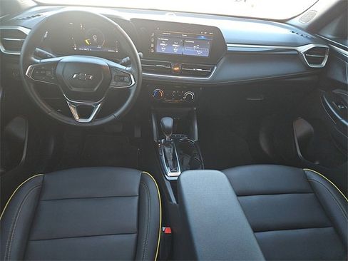 Used 2024 Chevrolet TrailBlazer ACTIV w/ Driver Confidence Package image 12