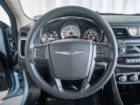 Used 2014 Chrysler 200 LX FWD image 21
