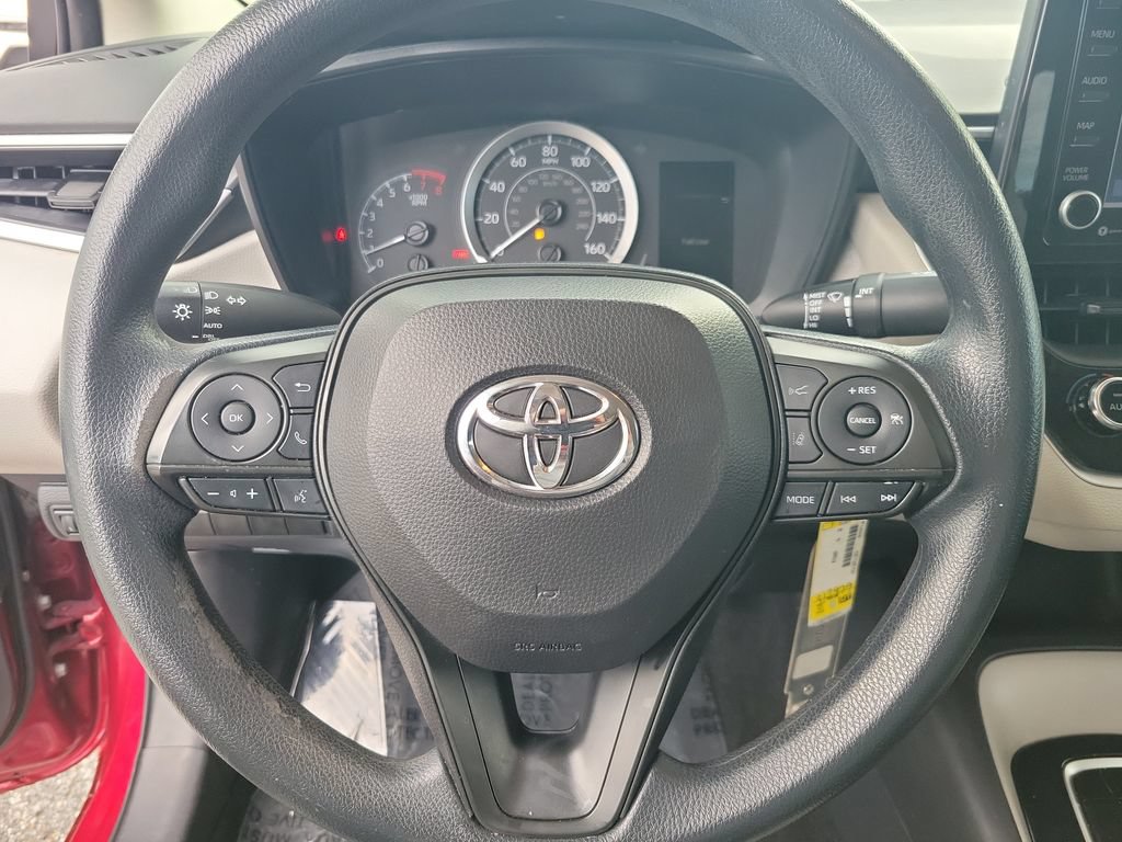 Used 2022 Toyota Corolla LE FWD image 17