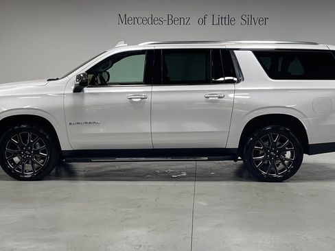 Used 2023 Chevrolet Suburban Premier w/ LPO, Illumination Package AWD/4WD image 2