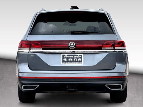 Certified 2024 Volkswagen Atlas SE image 7