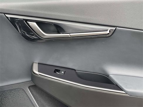New 2025 Kia EV6 Wind image 16