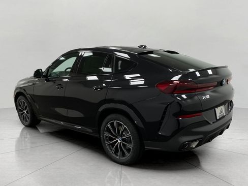 New 2026 BMW X6 xDrive40i image 7