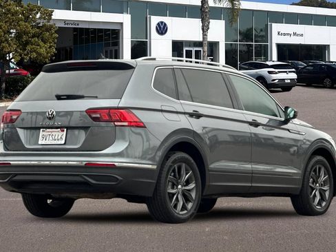 Used 2023 Volkswagen Tiguan SE FWD image 4