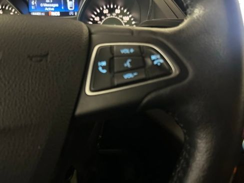 Used 2019 Ford Escape SEL AWD/4WD image 15